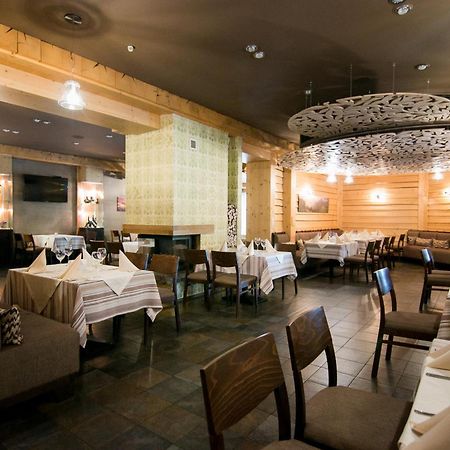 Optima Collection Park Hotel Ivano-Frankivsk Luaran gambar