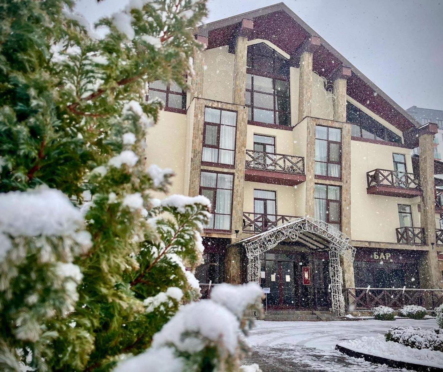 Optima Collection Park Hotel Ivano-Frankivsk Luaran gambar