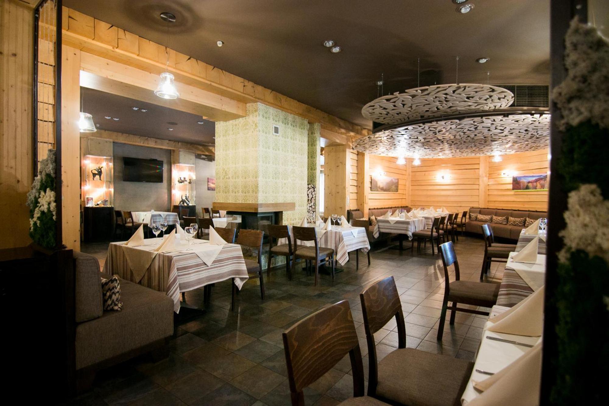 Optima Collection Park Hotel Ivano-Frankivsk Luaran gambar