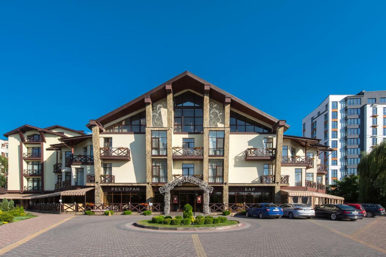 Optima Collection Park Hotel Ivano-Frankivsk Luaran gambar