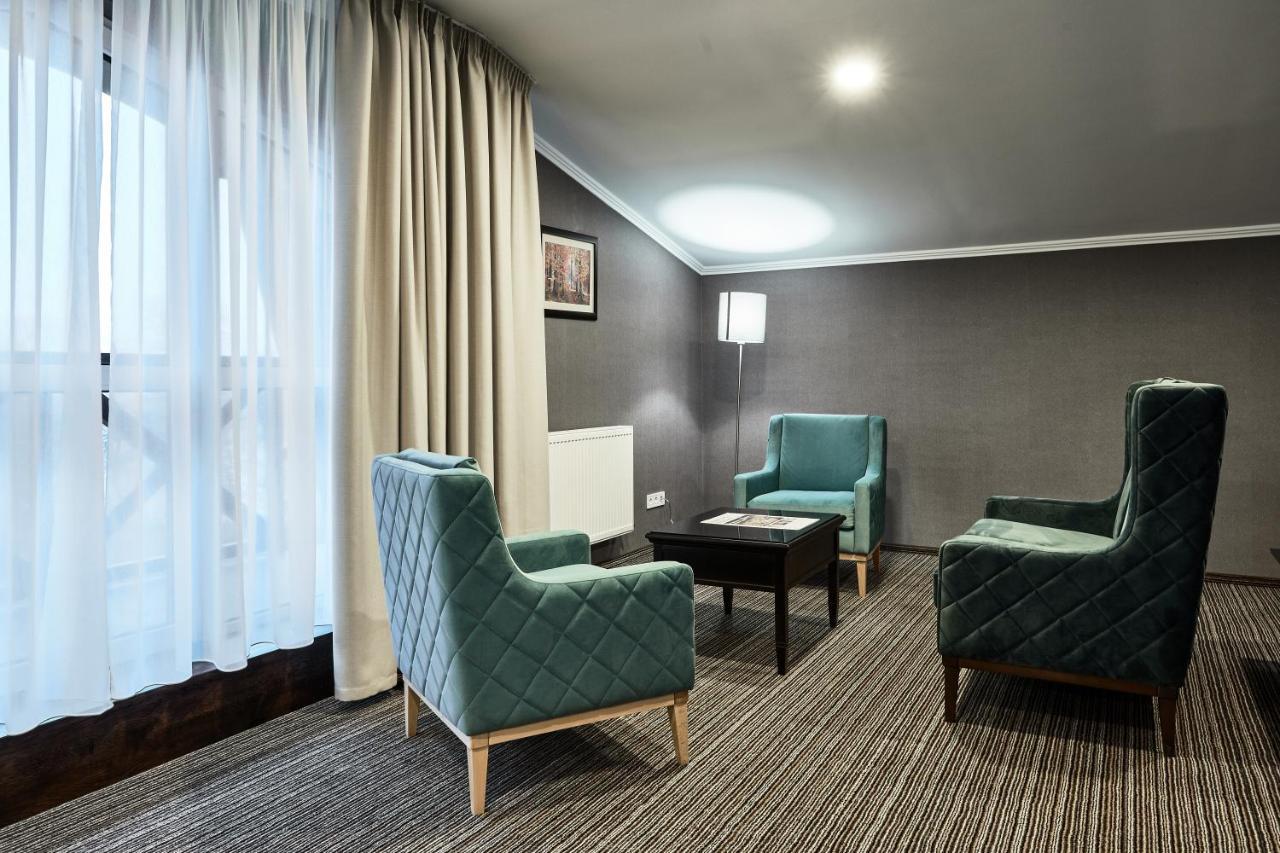 Optima Collection Park Hotel Ivano-Frankivsk Luaran gambar