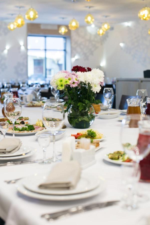 Optima Collection Park Hotel Ivano-Frankivsk Luaran gambar